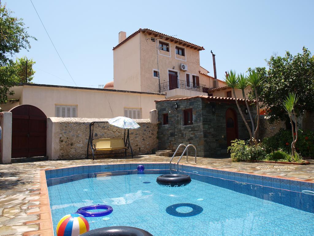 Εlegant Villa Liakos Pigi  외부 사진