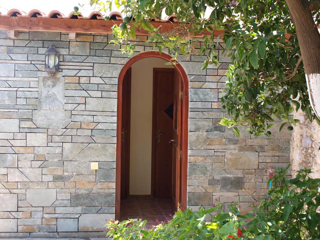Εlegant Villa Liakos Pigi  객실 사진