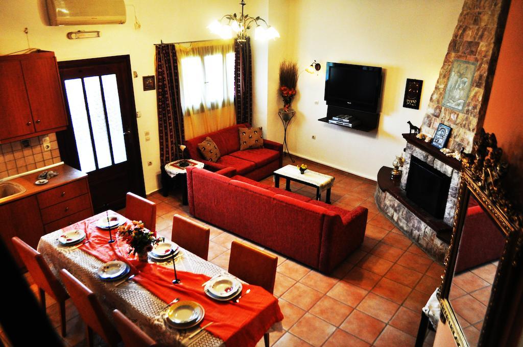 Εlegant Villa Liakos Pigi  외부 사진